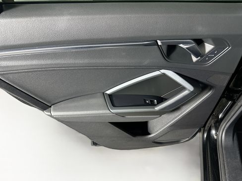 Used 2021 Audi Q3 2.0T Premium w/ Convenience Package image 26