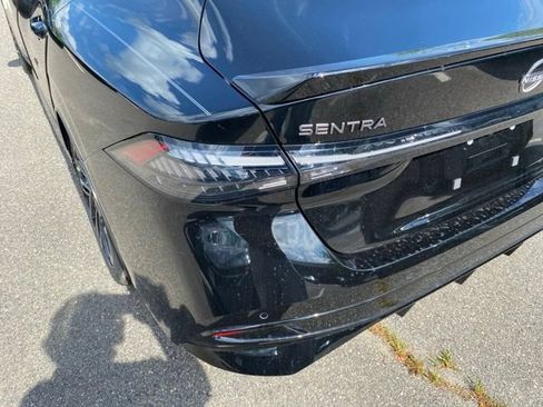 New 2026 Nissan Sentra SR w/ SR Premium Package FWD image 10