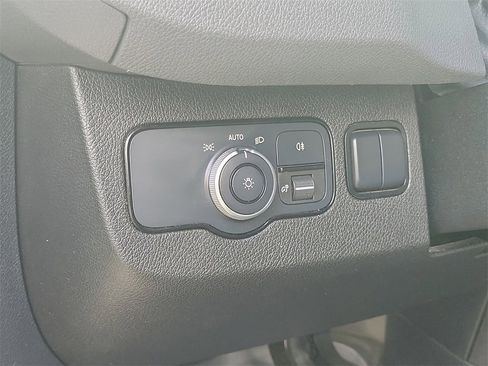 Used 2021 Mercedes-Benz Sprinter 3500 image 17