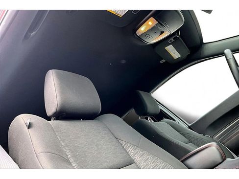 Certified 2025 Dodge Durango GT image 18