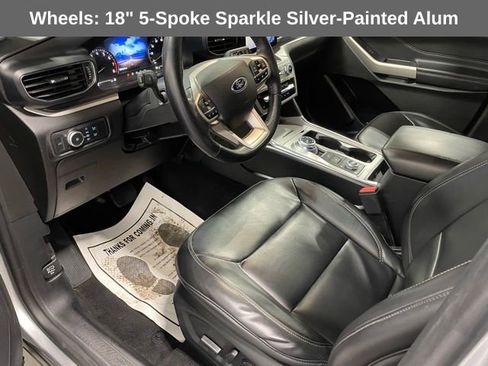 Used 2021 Ford Explorer XLT w/ Equipment Group 202A image 19