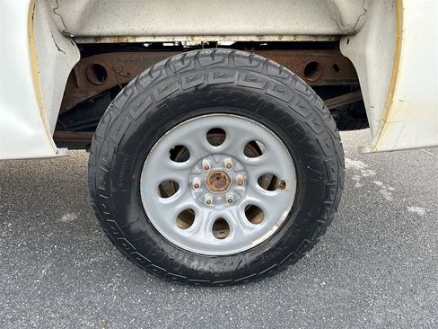 Used 2008 Chevrolet Silverado 1500 LT image 24