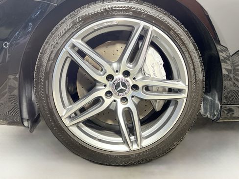 Used 2019 Mercedes-Benz E 300 image 14