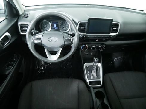 Used 2021 Hyundai Venue SE FWD image 20