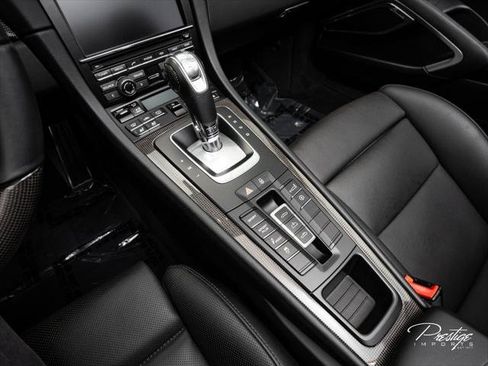 Used 2014 Porsche 911 Turbo S AWD/4WD image 32