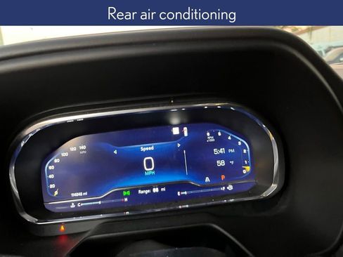 Used 2022 Chevrolet Tahoe LT image 14