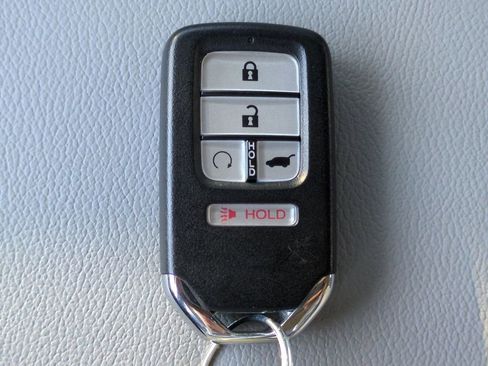 Used 2022 Honda CR-V Touring image 32