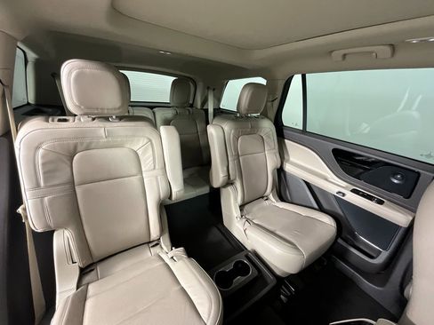 Certified 2024 Lincoln Aviator Reserve w/ Jet Package image 22