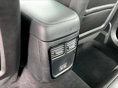 Used 2023 Dodge Charger R/T w/ Plus Group image 30