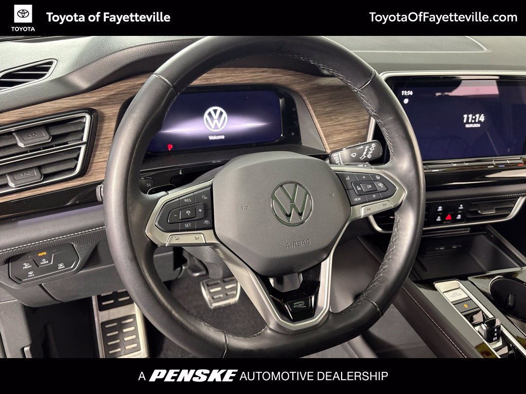 Used 2025 Volkswagen Atlas SEL Premium R-Line AWD/4WD image 29