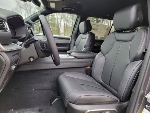 New 2026 Jeep Grand Wagoneer L Limited AWD/4WD image 19