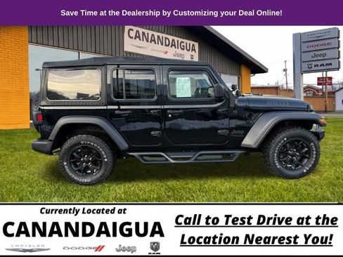 Used 2022 Jeep Wrangler Unlimited Sport AWD/4WD image 5