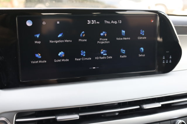 Used 2024 Hyundai Palisade SEL FWD image 16