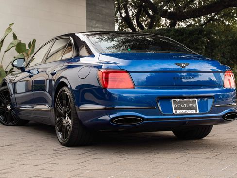Certified 2026 Bentley Flying Spur Plug-In Hybrid AWD/4WD image 52