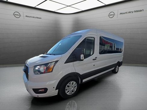 Used 2025 Ford Transit 350 XLT image 9