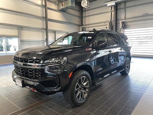 Used 2022 Chevrolet Suburban Z71 w/ Max Trailering Package image 3