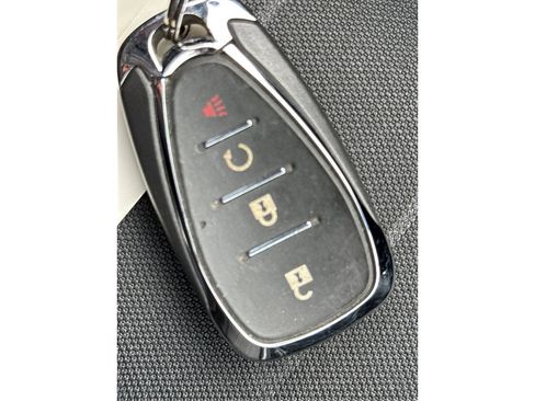 Used 2019 Chevrolet Trax LT w/ Sun & Sound Package image 36