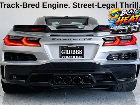 Used 2024 Chevrolet Corvette Z06 w/ Stealth Interior Trim Package RWD image 5