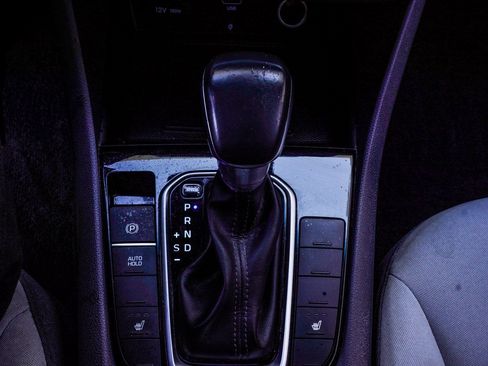 Used 2022 Hyundai Ioniq SEL image 24