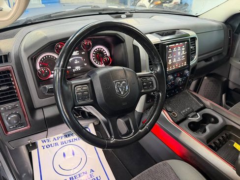 Used 2019 RAM 1500 Warlock AWD/4WD image 13