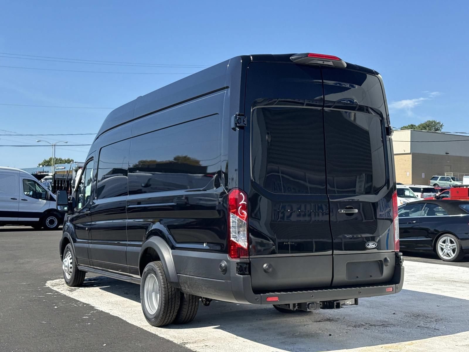New 2026 Ford Transit 350 148 High Roof Extended DRW w/ Upfitter Package AWD/4WD image 5