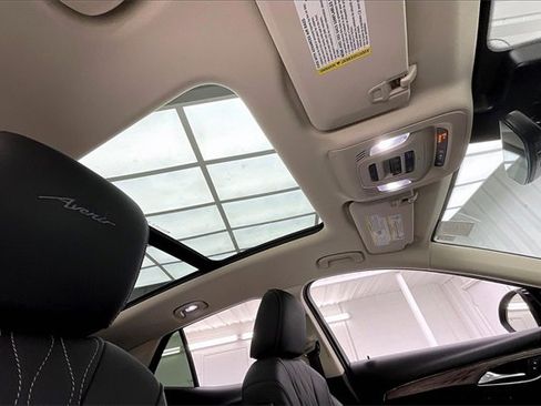 Certified 2023 Buick Envision Avenir image 13