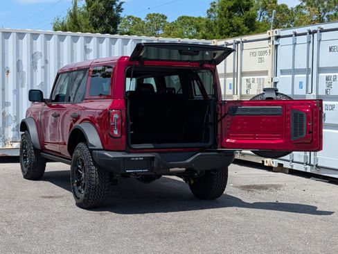 New 2026 Ford Bronco Badlands AWD/4WD image 14