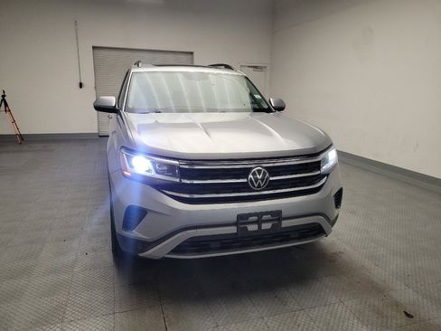 Used 2022 Volkswagen Atlas SE w/ Panoramic Sunroof Package FWD image 14