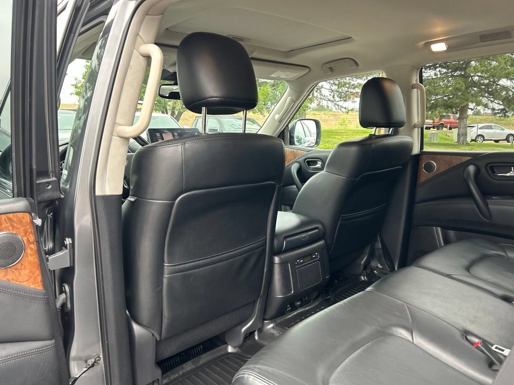 Used 2024 Nissan Armada SL AWD/4WD image 20