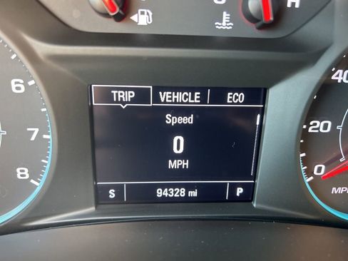 Used 2022 Chevrolet Equinox LS AWD/4WD image 26