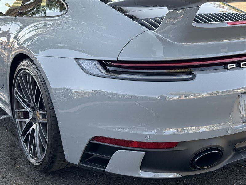 Used 2024 Porsche 911 Carrera 4S w/ Premium Package AWD/4WD image 42