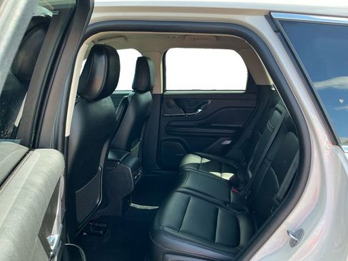 Certified 2024 Lincoln Corsair FWD image 21