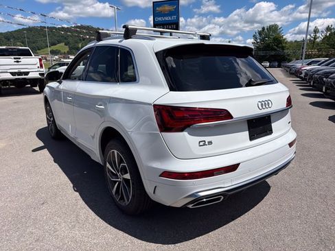 Used 2023 Audi Q5 2.0T Premium Plus w/ Premium Plus Package AWD/4WD image 6