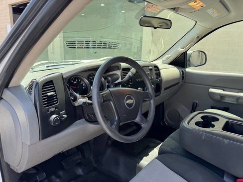 Used 2008 Chevrolet Silverado 2500 W/T RWD image 18