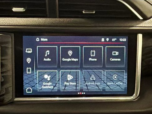 Used 2023 GMC Yukon XL Denali w/ Denali Reserve Package image 15