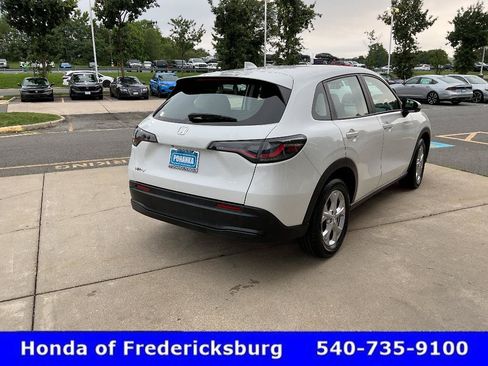 Certified 2024 Honda HR-V LX image 5