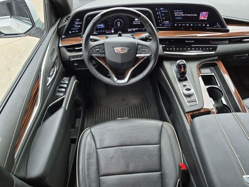 Used 2023 Cadillac Escalade Premium Luxury w/ LPO, Radiant Package AWD/4WD image 14