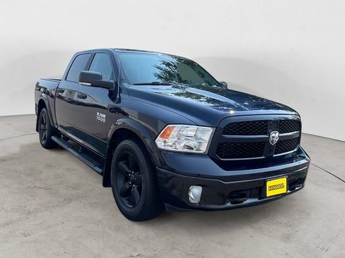 Used 2017 RAM 1500 Outdoorsman RWD image 3