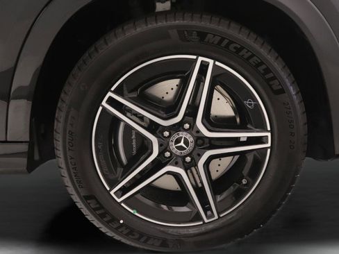New 2026 Mercedes-Benz GLE 450 4MATIC image 9