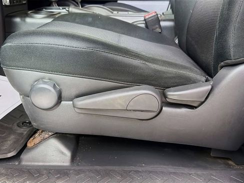 Used 2013 Toyota FJ Cruiser 4WD w/ Upgrade Pkg image 18