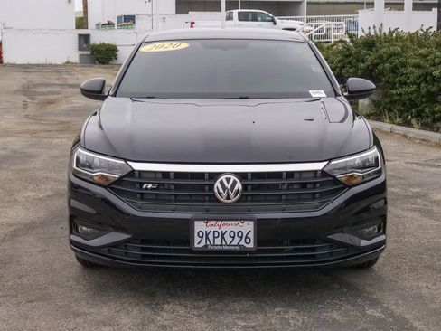 Used 2020 Volkswagen Jetta R-Line FWD image 2