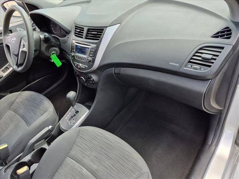 Used 2015 Hyundai Accent GS FWD image 20