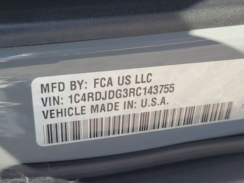 Used 2024 Dodge Durango GT image 34