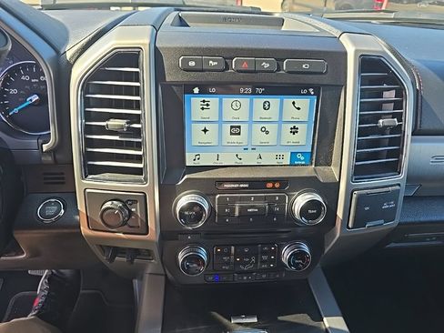 Used 2018 Ford F450 Platinum AWD/4WD image 27