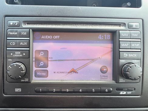Used 2012 Nissan Versa Hatchback w/ SL Navigation Pkg FWD image 60