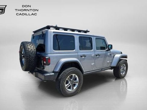 Used 2019 Jeep Wrangler Unlimited Sahara w/ Cold Weather Group AWD/4WD image 5