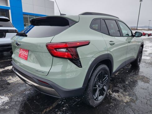 Used 2026 Chevrolet Trax ACTIV w/ Sunroof Package image 5