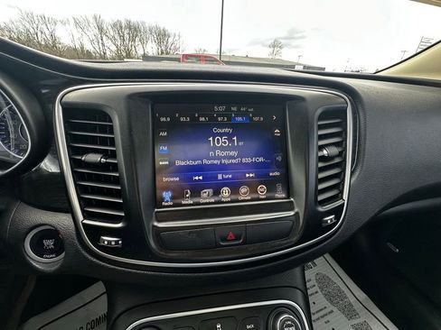 Used 2015 Chrysler 200 C w/ Navigation & Sound Group I image 13