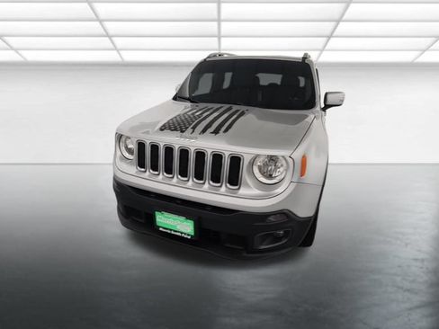 Used 2016 Jeep Renegade Limited AWD/4WD image 2