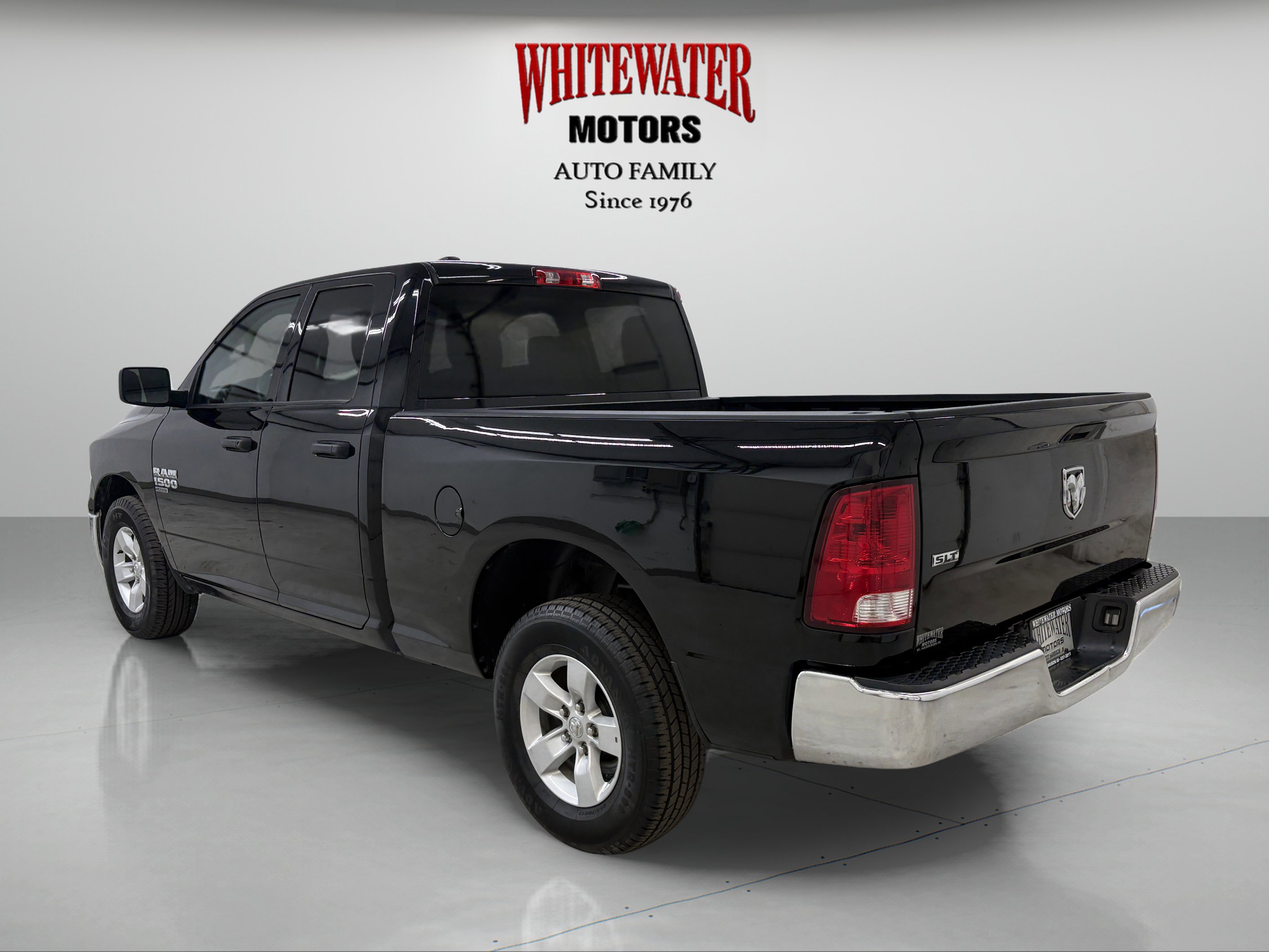 Used 2024 RAM 1500 Classic SLT RWD image 2